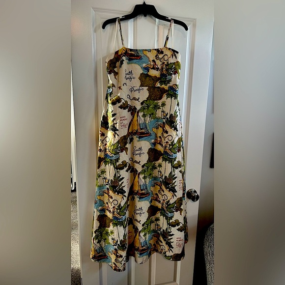 C&C California Dresses & Skirts - NWT C&C California Lush Green and Cream tropical midi dress